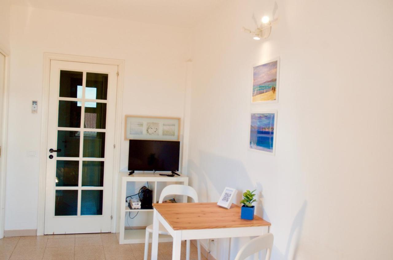 Beachfront Rooms Marina Di Ragusa Luaran gambar