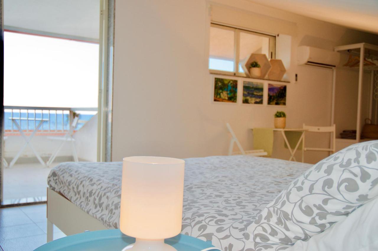 Beachfront Rooms Marina Di Ragusa Luaran gambar