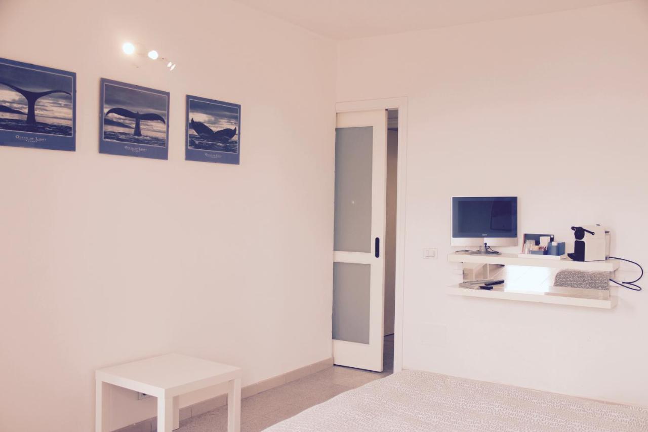 Beachfront Rooms Marina Di Ragusa Luaran gambar